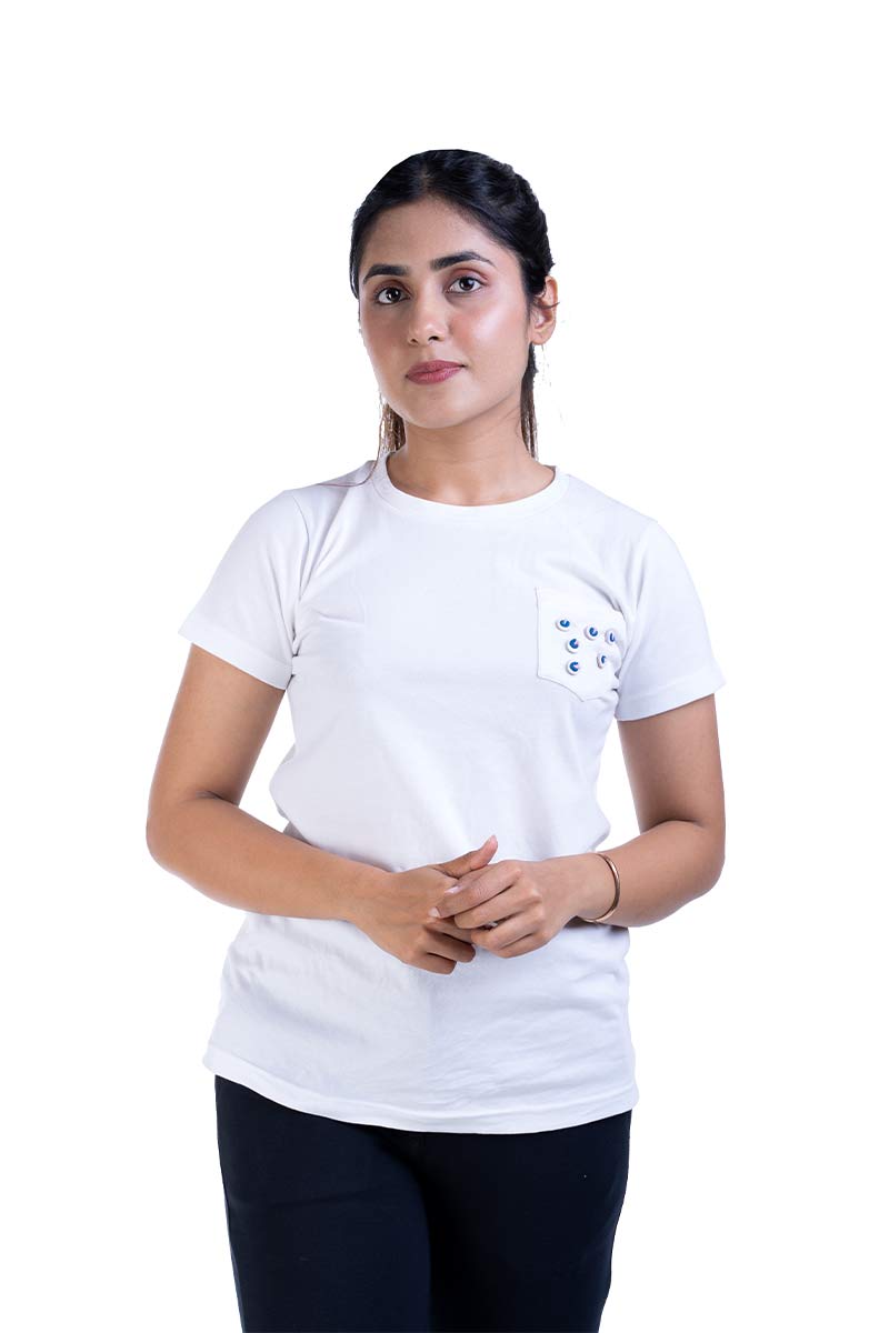 Half Sleeve Hand Embroidery Round Neck White T-Shirt for Girls and Women